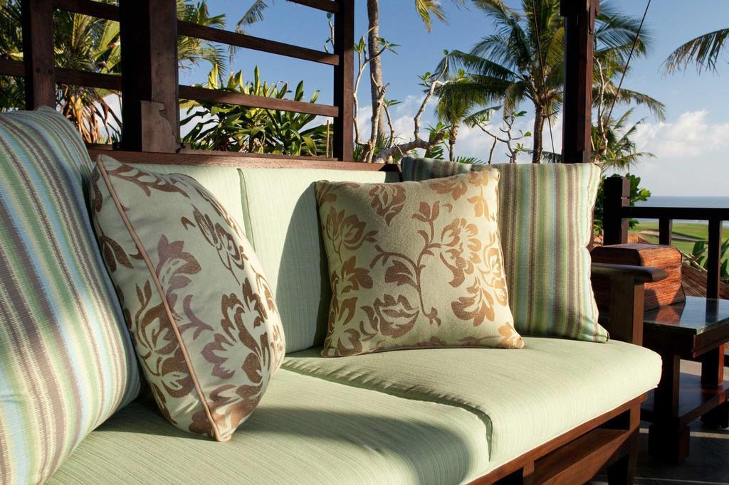 Sundara Oceanside Villa ทานาล็อต ภายนอก รูปภาพ