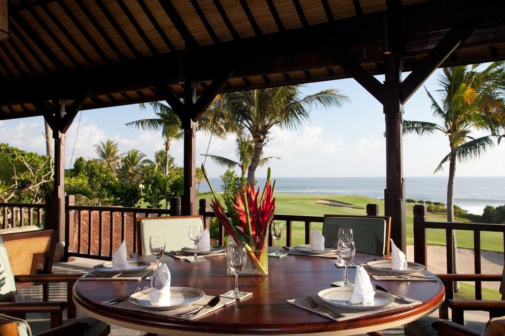 Sundara Oceanside Villa ทานาล็อต ภายนอก รูปภาพ