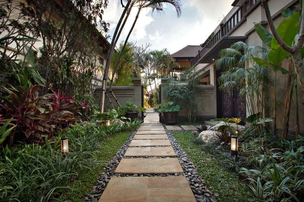 Sundara Oceanside Villa ทานาล็อต ภายนอก รูปภาพ